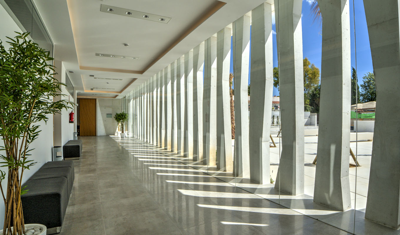 TANATORIO Y PASARELA MARBELLA